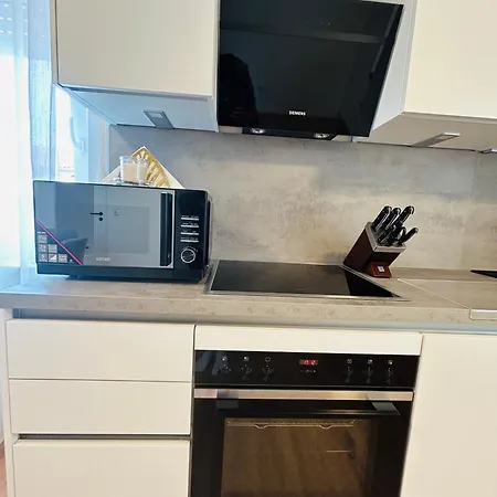 Apartament Kj Bis 10p-zentral-garten-wifi-parken-grill