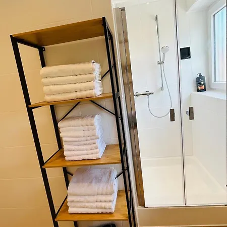 Kj Bis 10p-zentral-garten-wifi-parken-grill * اوغسبورغ